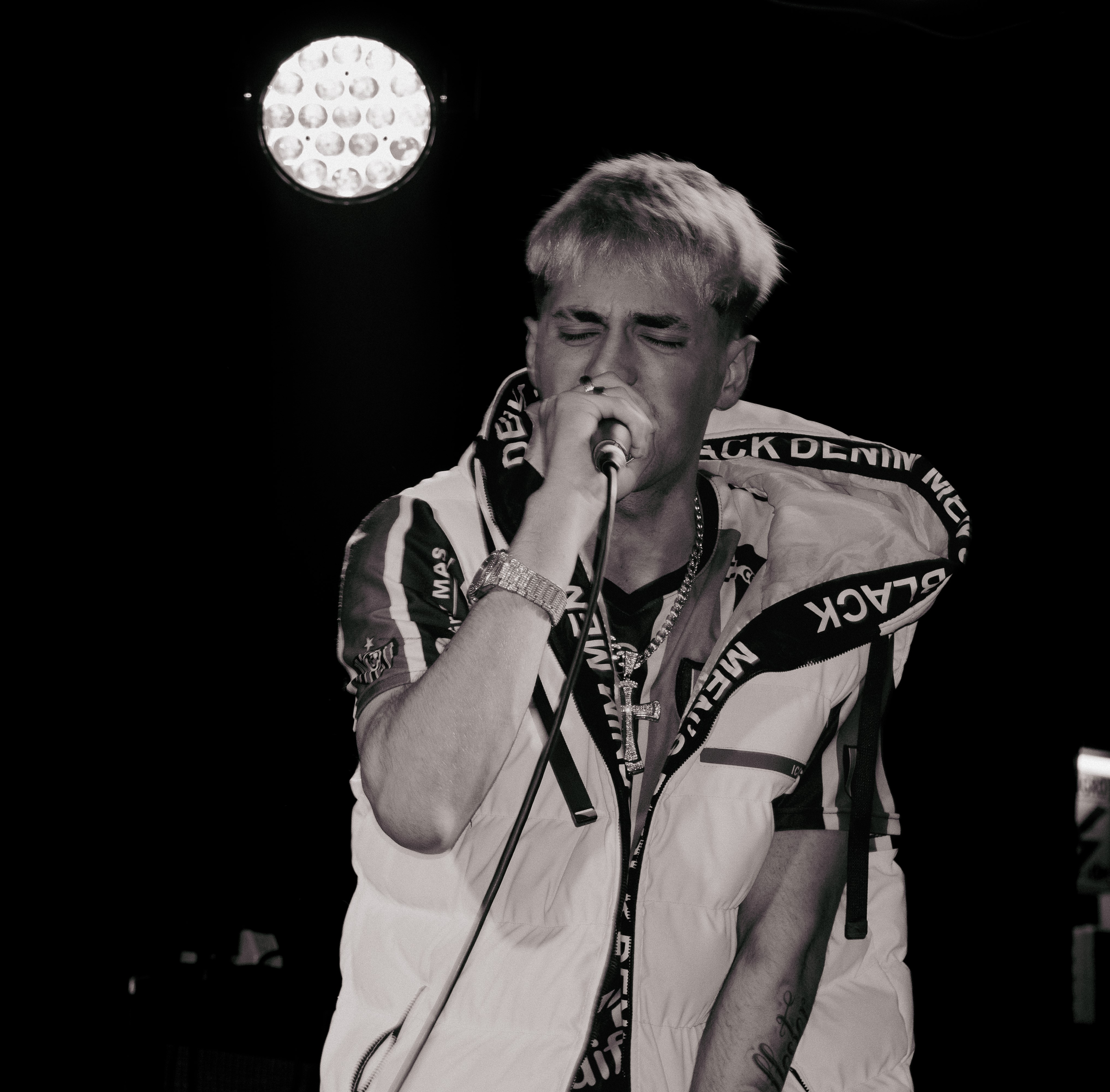 imagen de un show de Leito